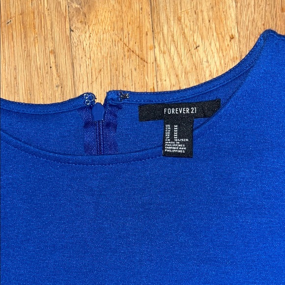 Chic Royal Blue 3/4 Sleeve Dress - Picture 2 of 4